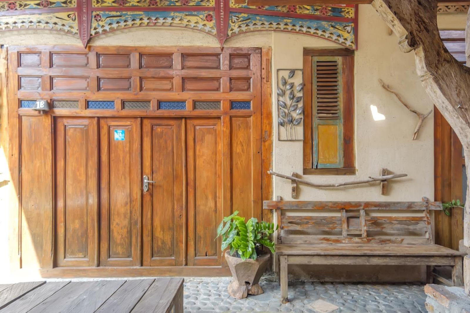 Twospaces Living At Wave And Chill House, Canggu Exterior foto